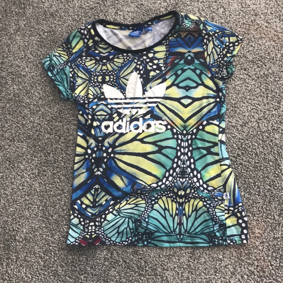 Adidas T-shirt - Picture 1 of 1